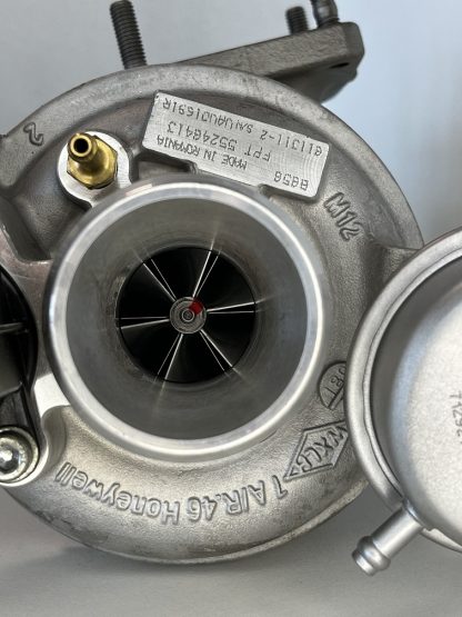 De GT1446 abarth turbo voorzien van billet wheel